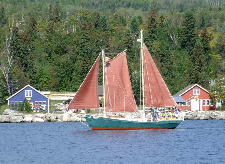 The schooner Hjørdis. Photos courtesy of The North House Folk School.