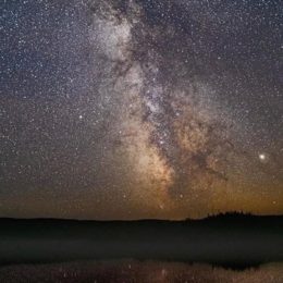 Measuring dark night skies in Quetico-Superior a first step in light pollution protection