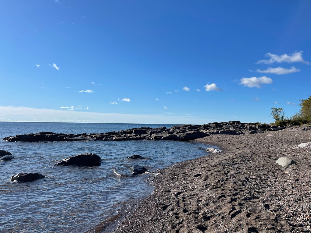 Temperance River beach