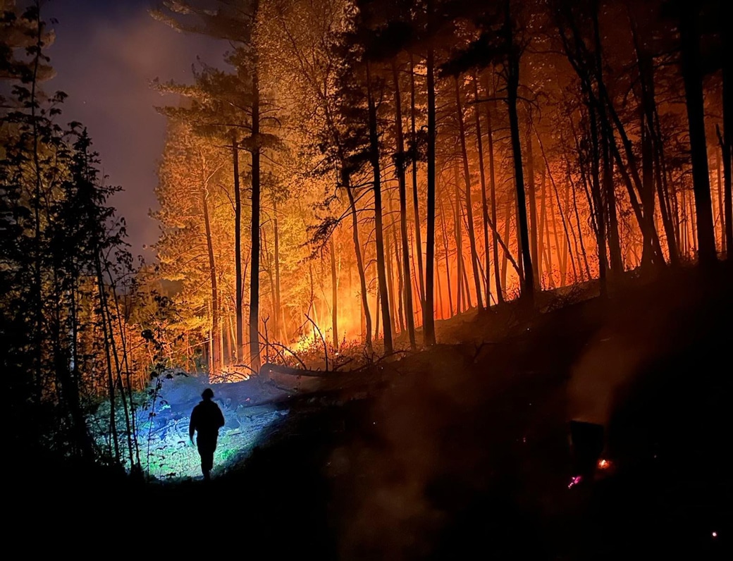 Birch Bay Wildfire fighting at night near Ely MN
